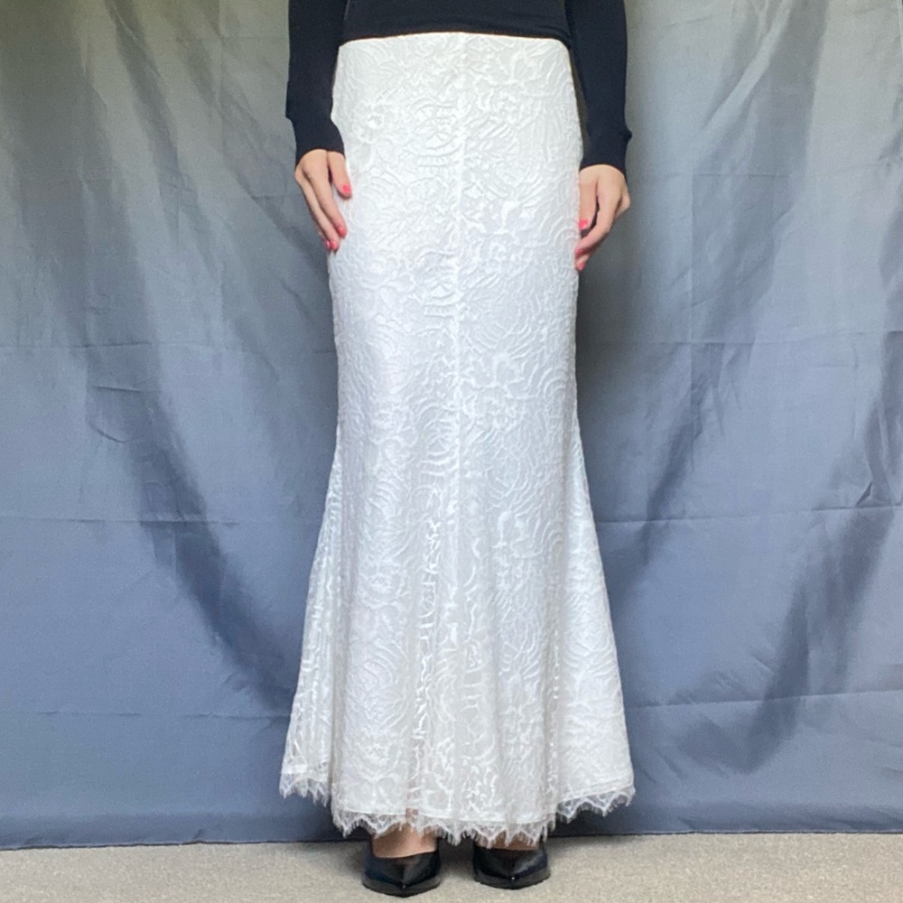 New With Tag LoveShackFancy Lace 00 Rare Lined Bindi Skirt In Antique White